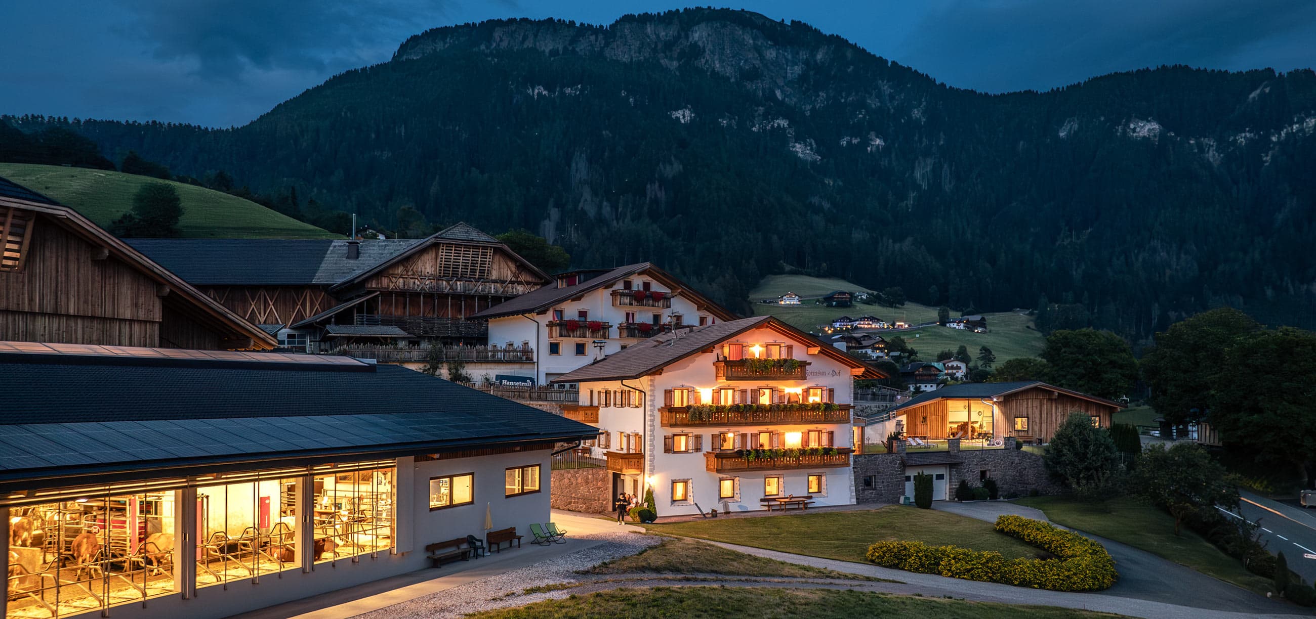 Bauerhofurlaub winterurlaub skiurlaub dolomiten seiser alm kastelruth langlauf pistengaudi rodeln ferienwohnung formsunhof (2)