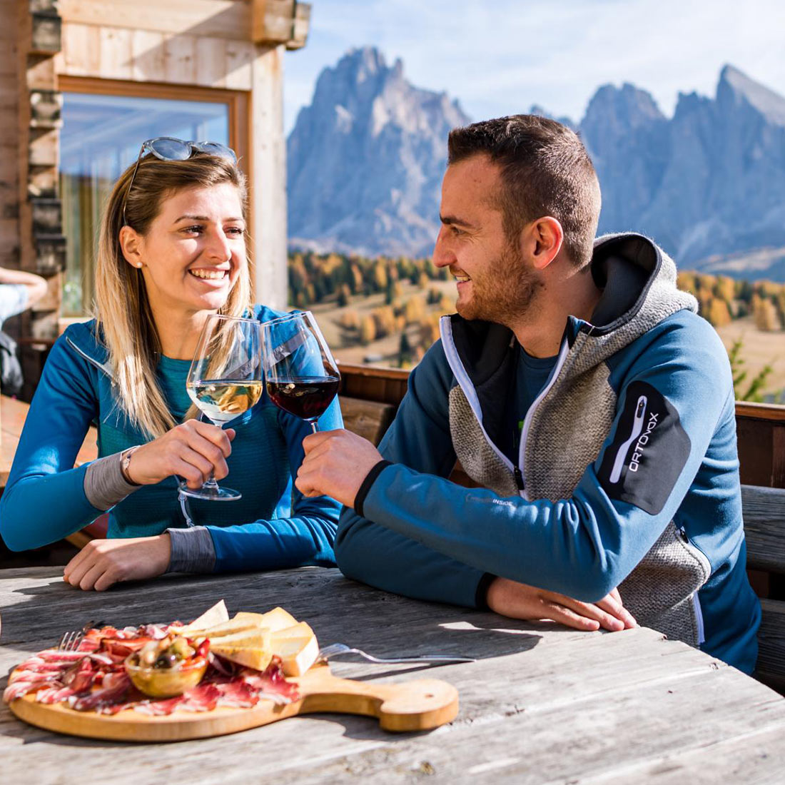 Gastfreundschaft Gaumenfreuden Südtiroler Spezialitäten sanfter Tourismus Dolomiten Schlerngebiet Seiser Alm Gastfreundschaft Gaumenfreuden Südtiroler Spezialitäten sanfter Tourismus Dolomiten Schlerngebiet Seiser Alm
